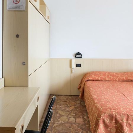 Hotel Sabrina Sottomarina Esterno foto
